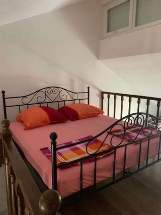 Апартаменты Kuća u Krašićima / Home in Krasici Тиват Апартаменты с 1 спальней-66